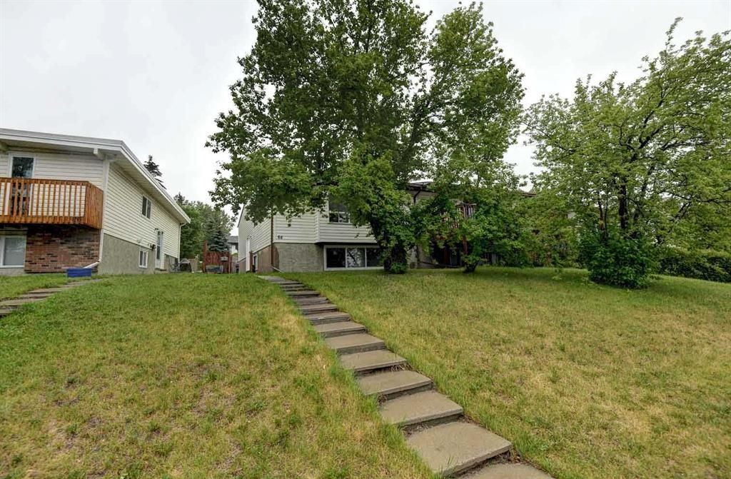 I have sold a property at 84 Ranchero RISE NW in Calgary
